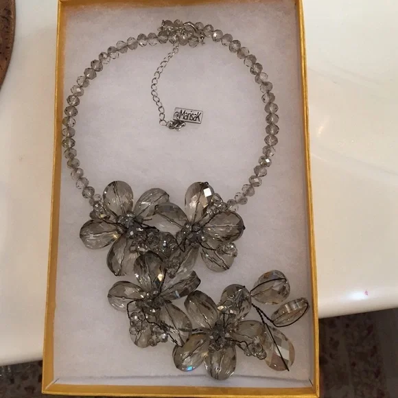 Marisa Kenson MKC Acrylic Statement Necklace Smoke - Picture 2 of 3